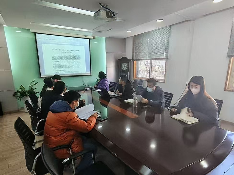 “五年奮進路，城市煥新顏”宏嘉公司研討城市更新五年發展方案